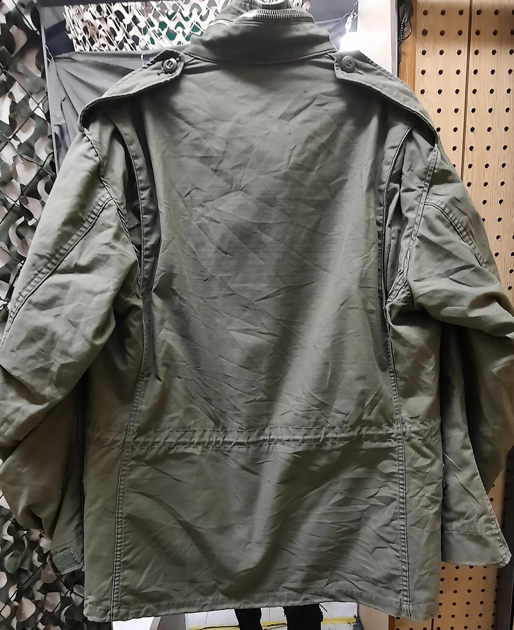 Authentic Vintage US Army Medium M65 Field Coat With No Liner