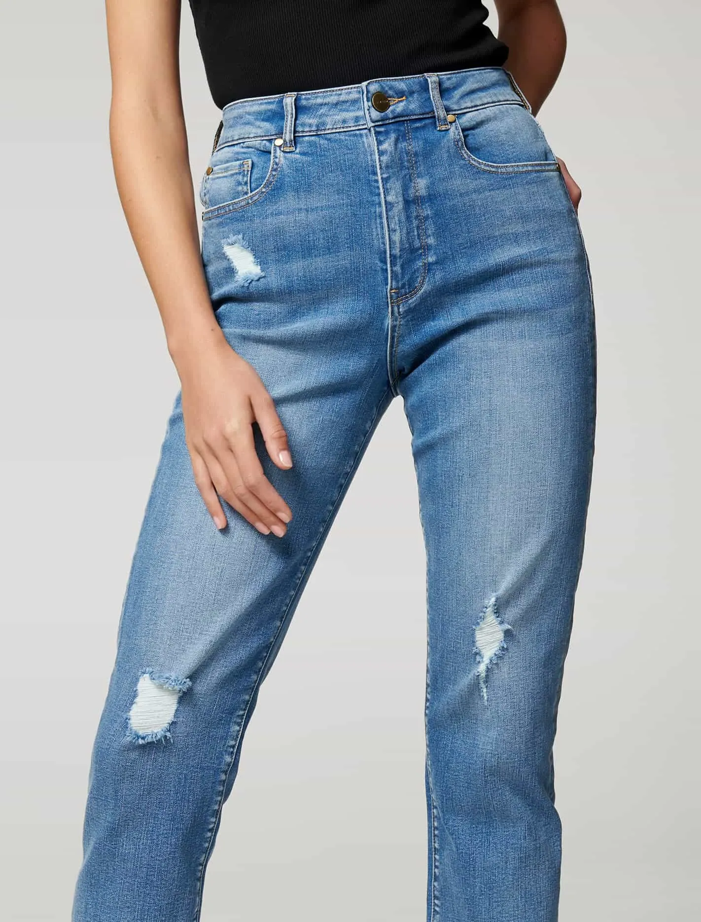 Bambi Mid Rise Slim Jean