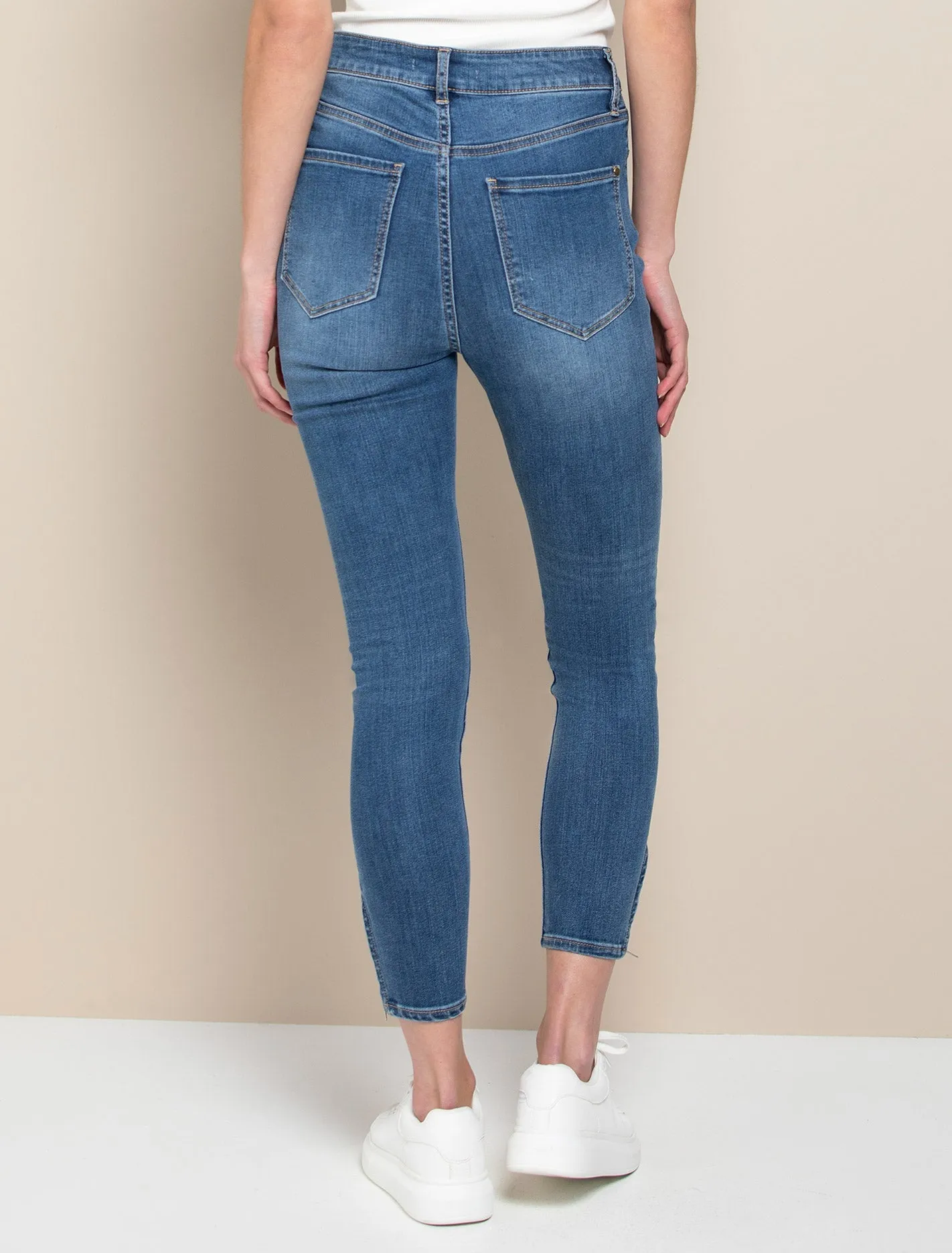 Bella Petite High Rise Sculpting Jean