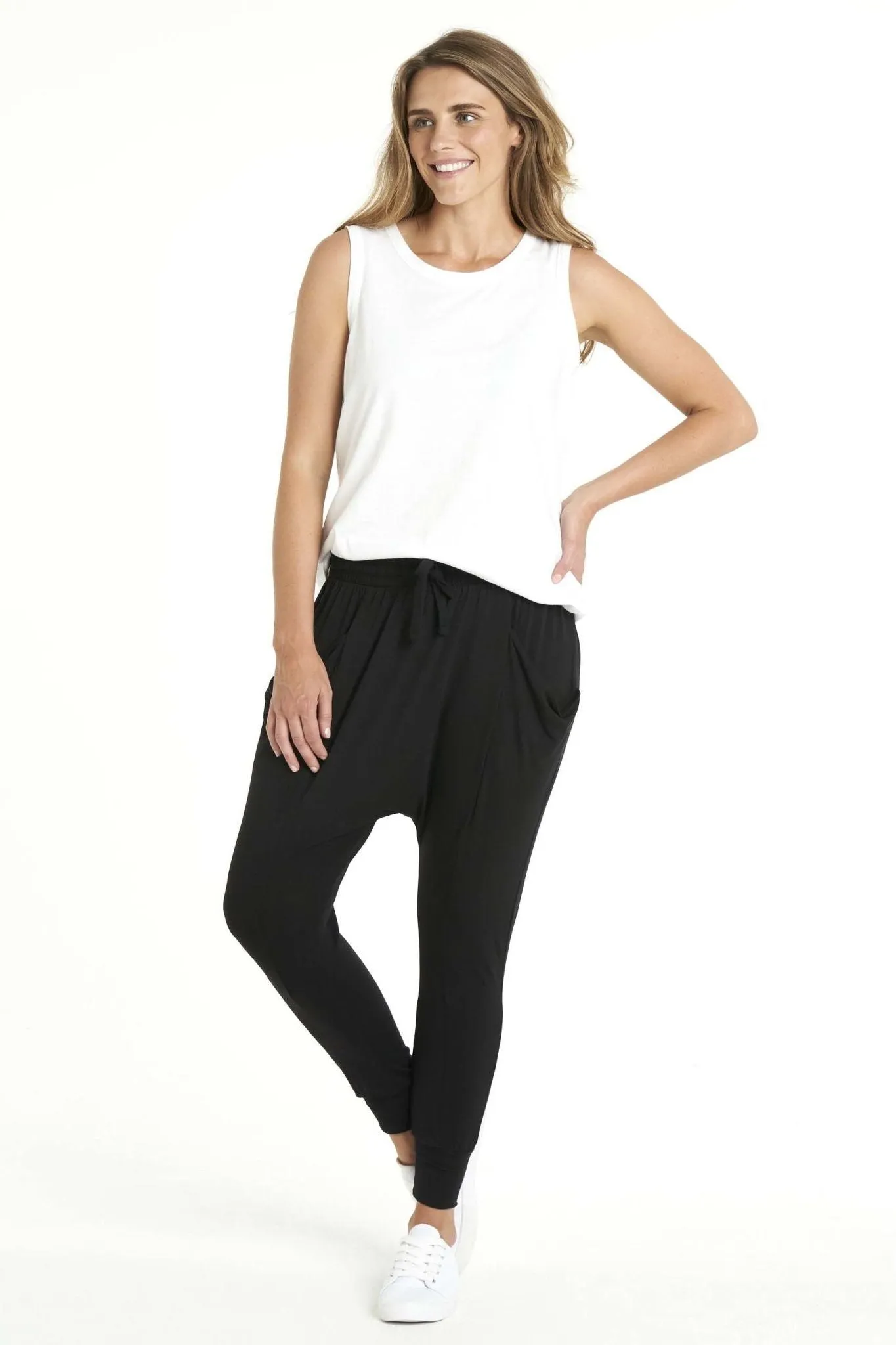 Betty Basics Barcelona Pants in Black