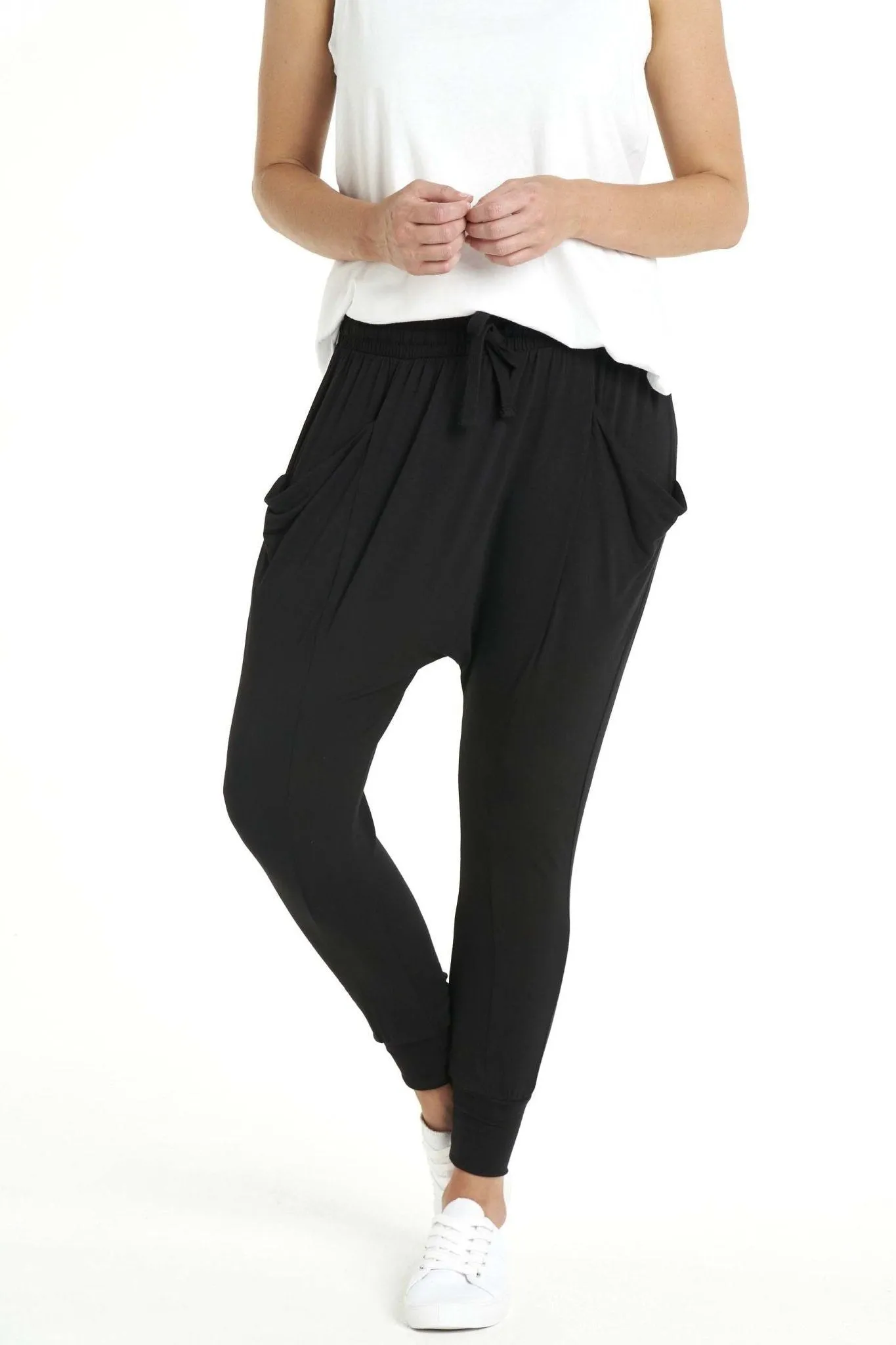 Betty Basics Barcelona Pants in Black