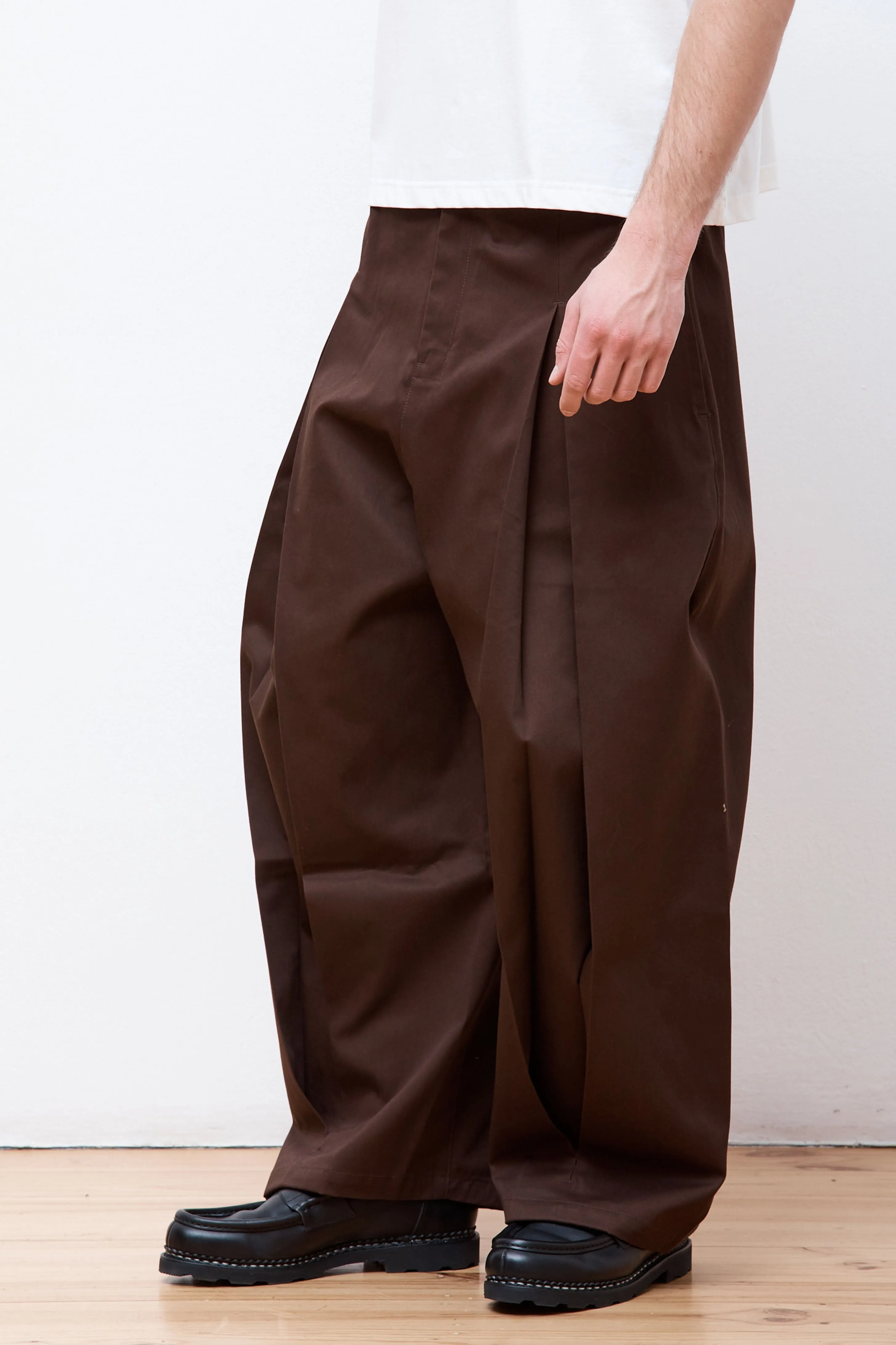 Box Pleat Trouser Brown