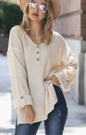 C D M Relaxed Cream V-Neck Sweater