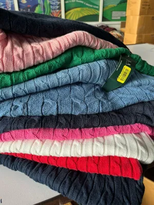 Cable knit Polo Zip sweaters