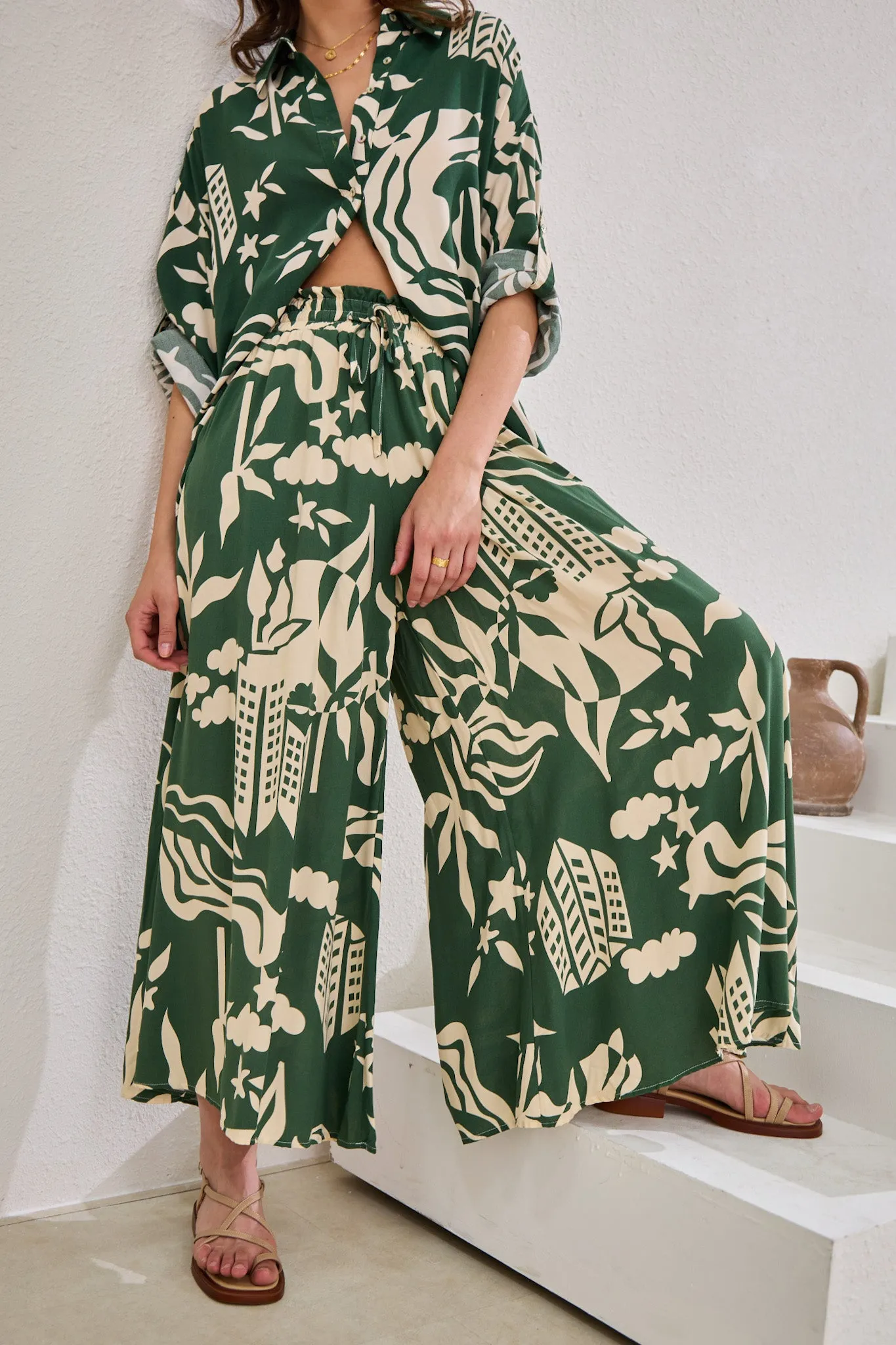 Cali Green Abstract Wide Leg Cropped Pants