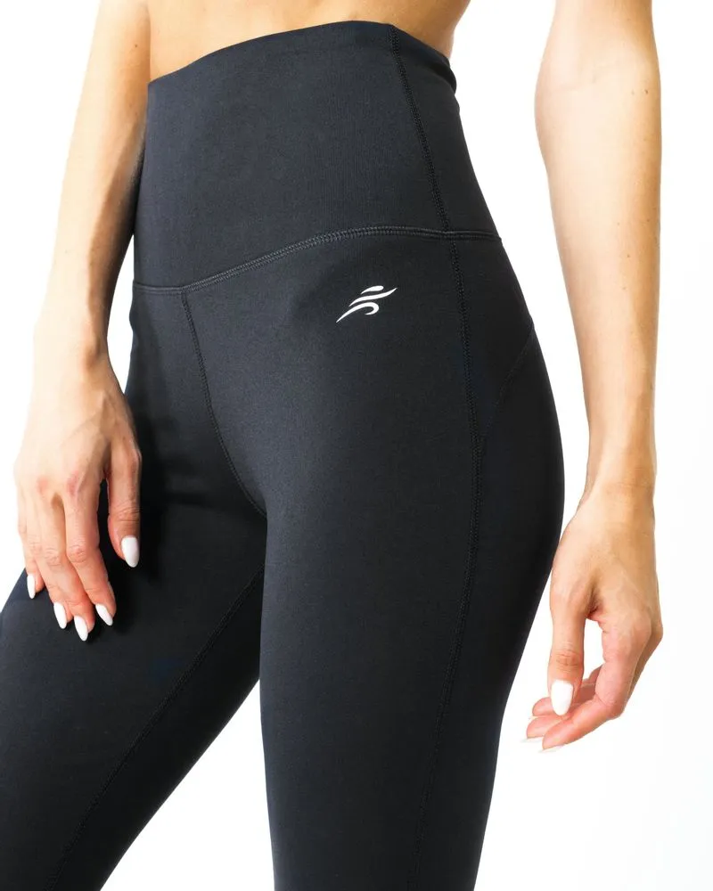 Energique Athletic Leggings With Reflective Strips and Mesh Panels