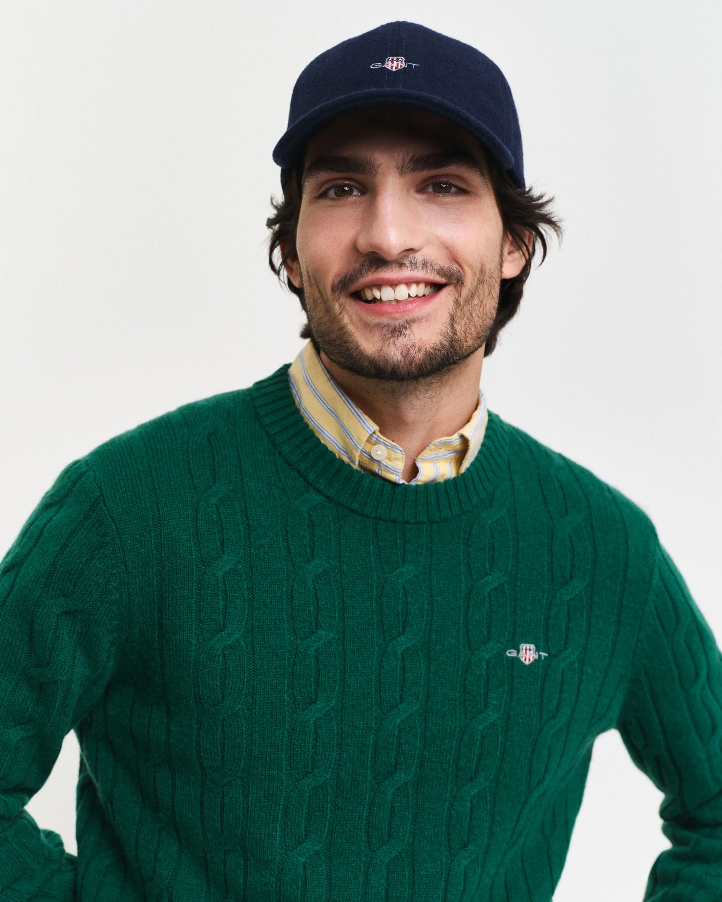 Gant Men Green Solid Round Neck Full Sleeves Pullover Style Sweater