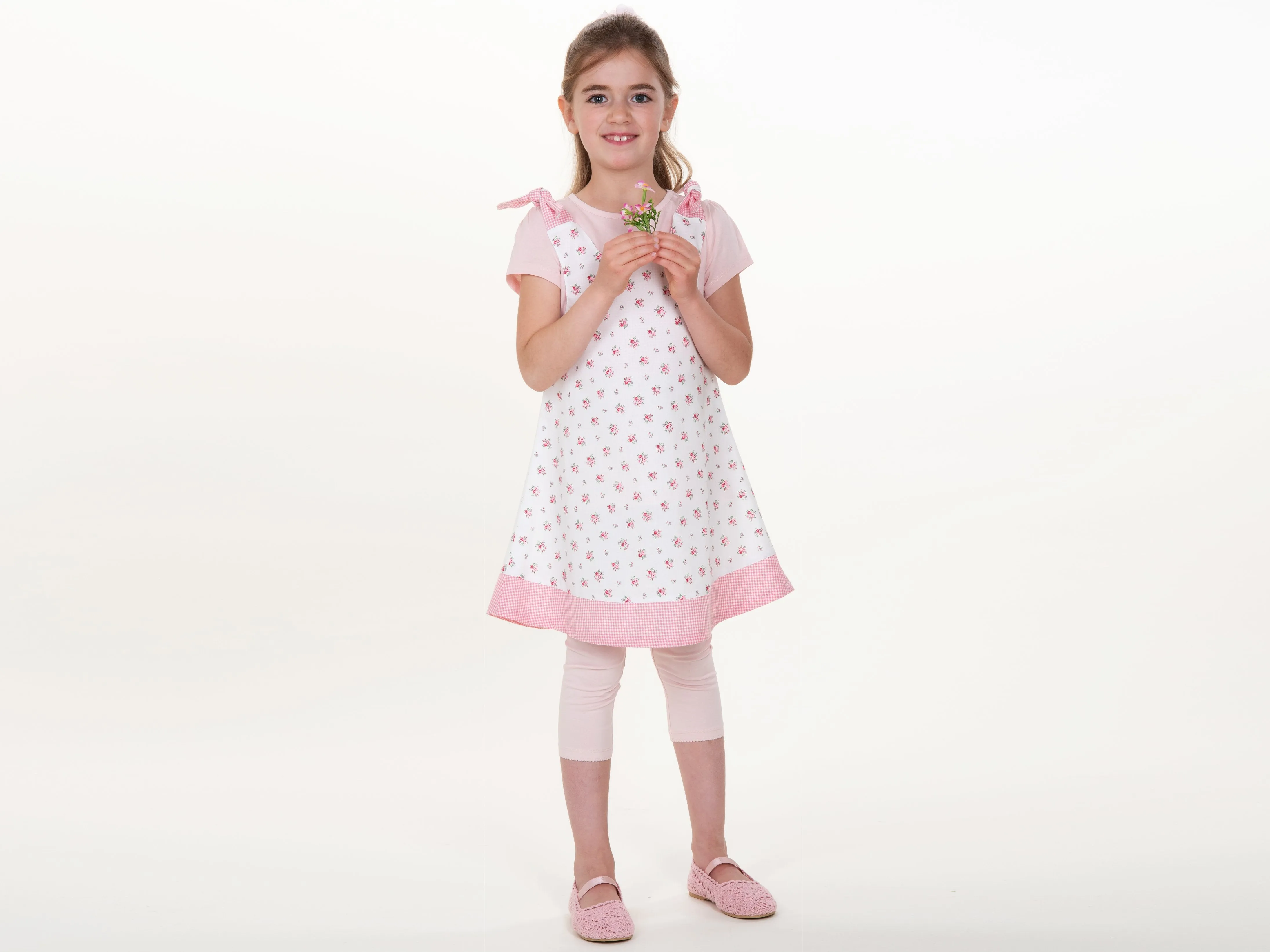 Girls dress pinafore sewing pattern Ebook pdf ANTONIA by Patternforkids