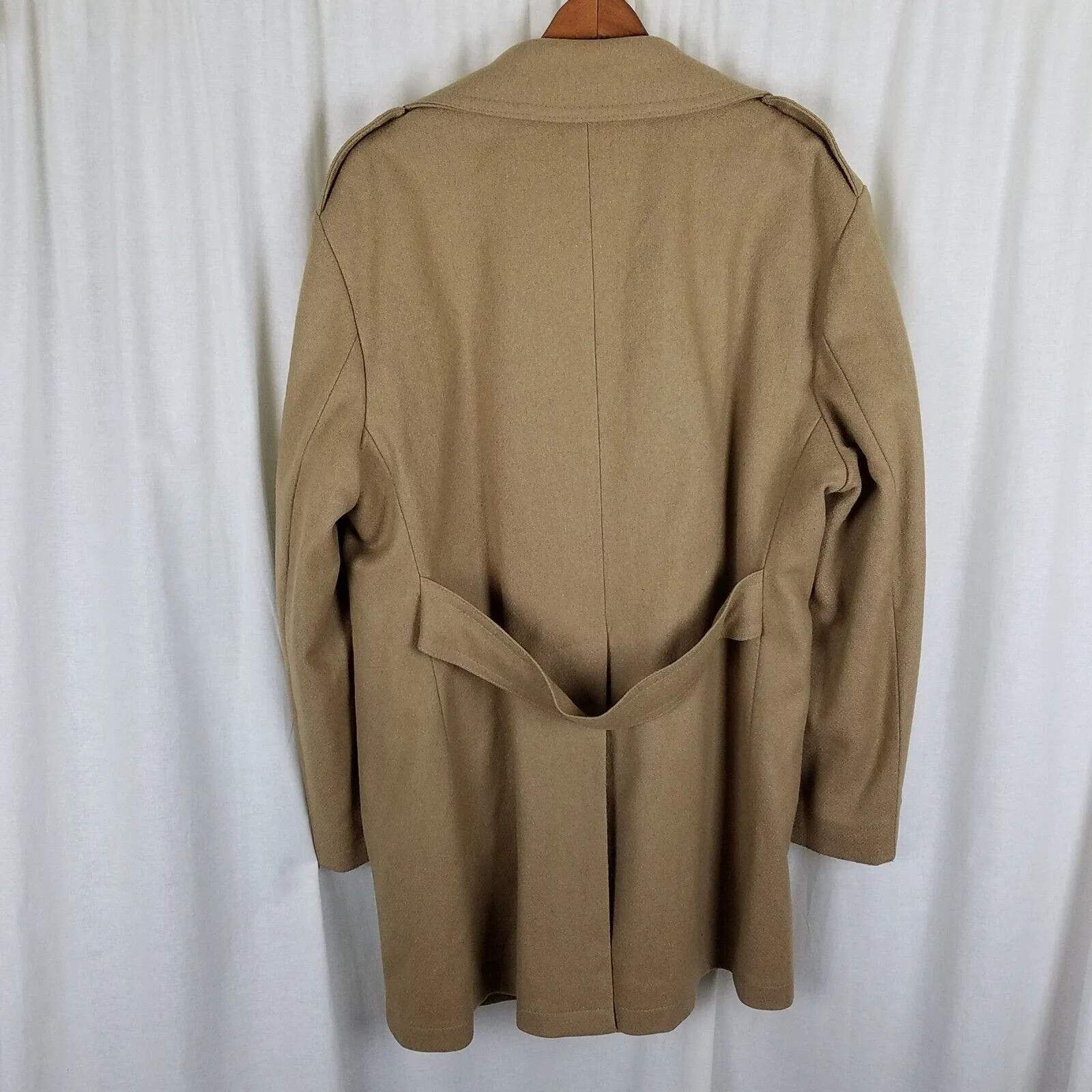 John Weitz by Casualcraft Double Breasted Camel Wool Peacoat Mens 42 Belted Back