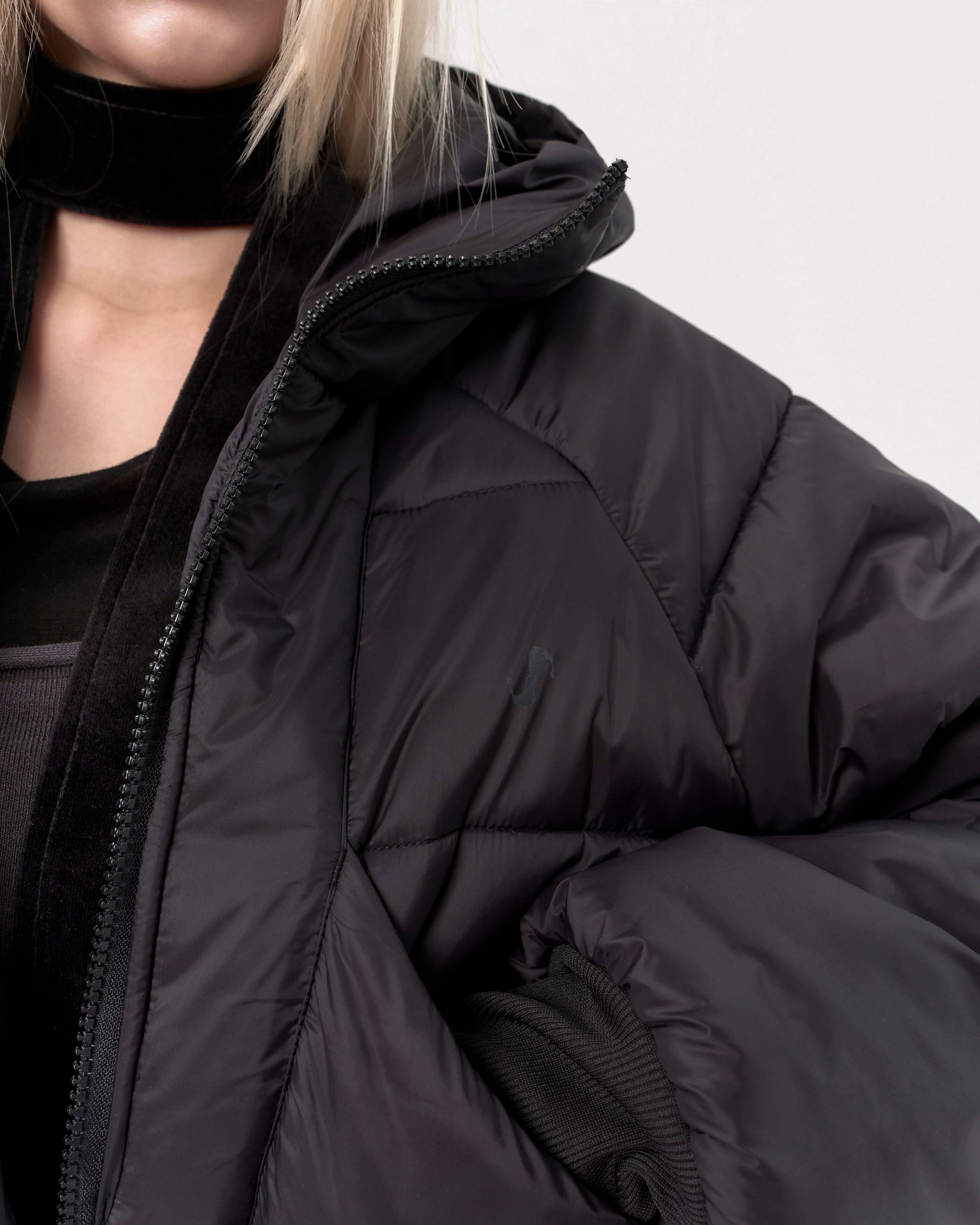 Reversible Short Padded Jacket Black