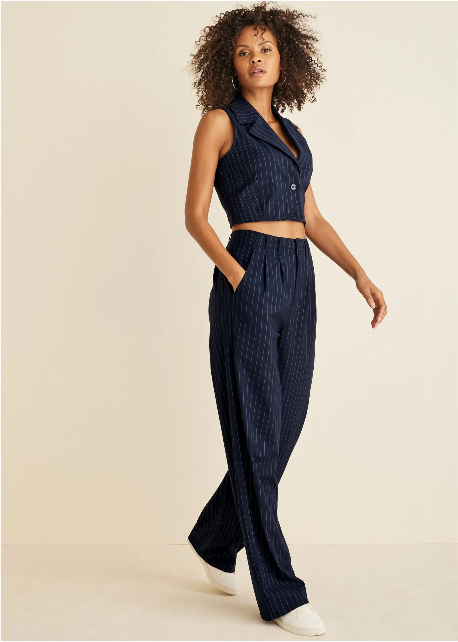 Sleeveless Cropped Suit Set - Navy Multi